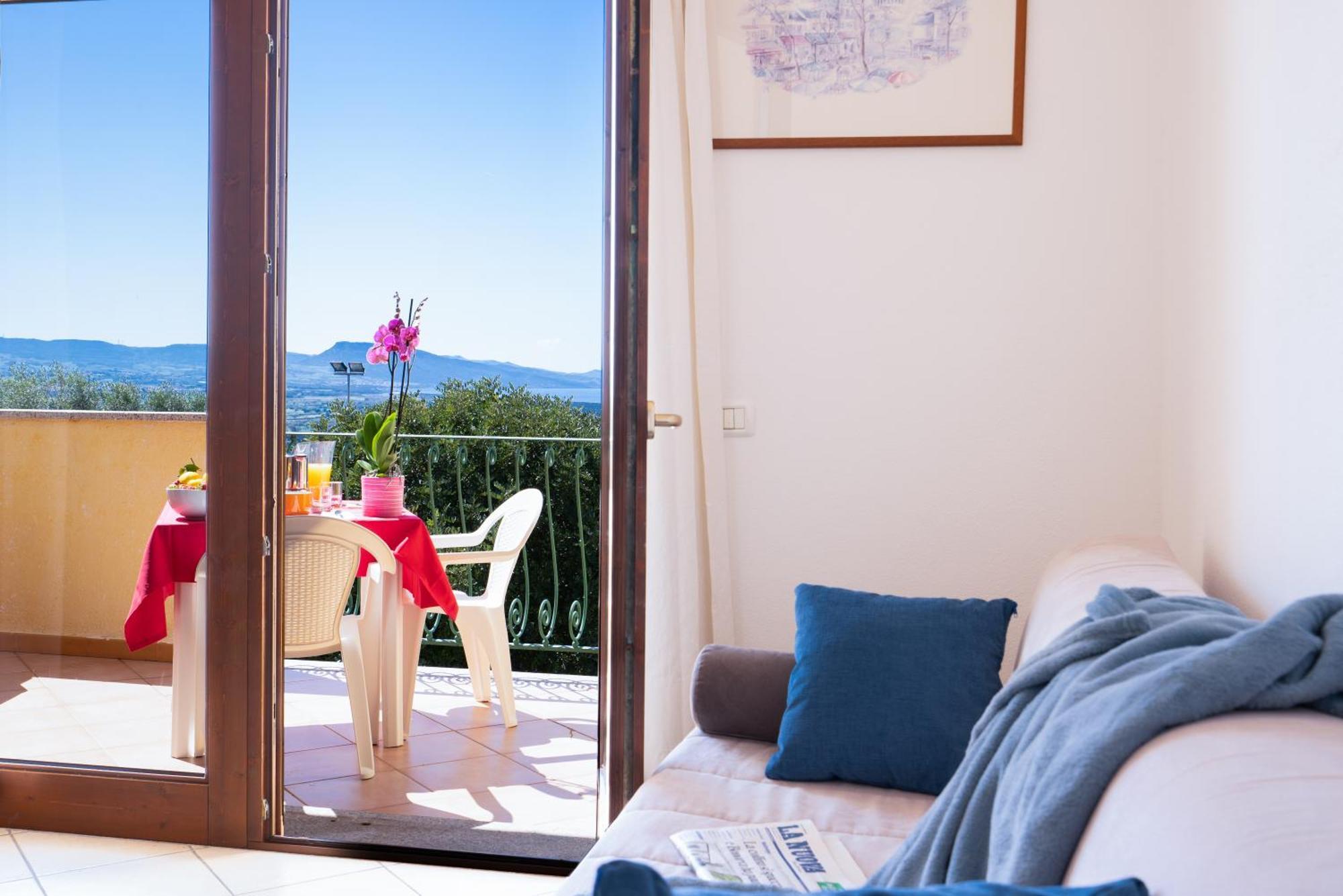 Aparthotel Il Borgo Di Badesi Exterior foto